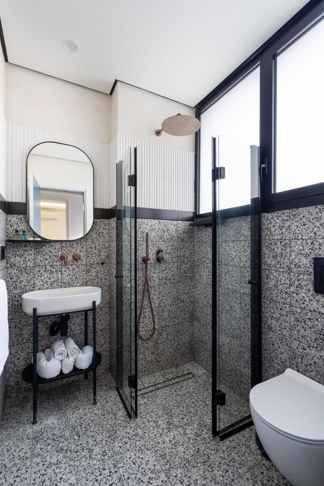 Mulan Hotel Tel Aviv Bagian luar foto